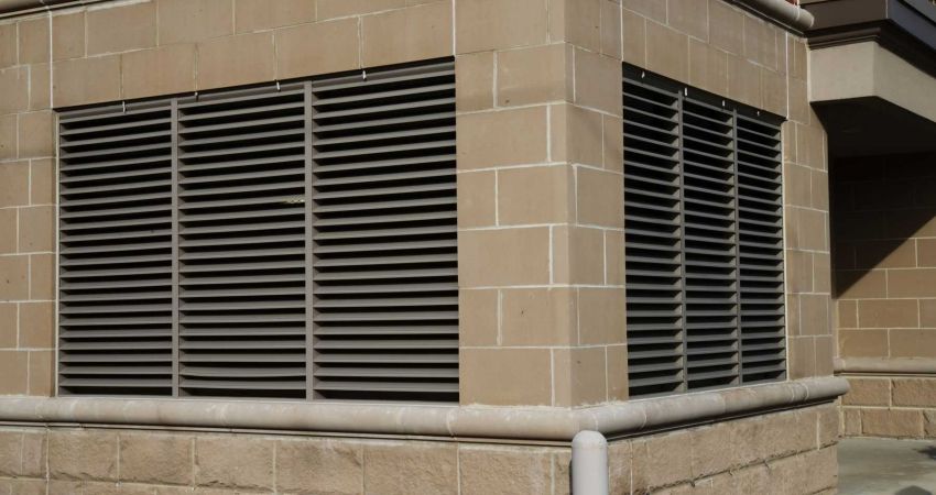 Architectural louver installation